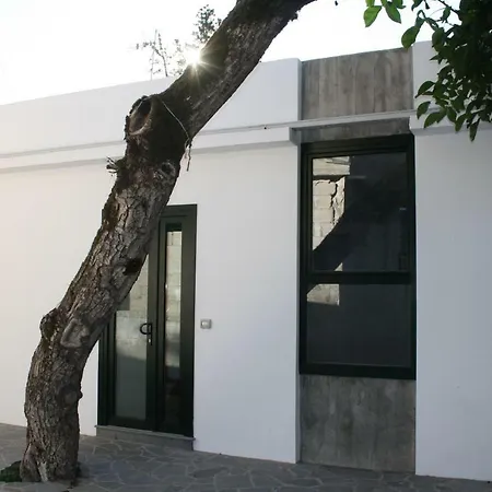 Casa-Del-Nogal
